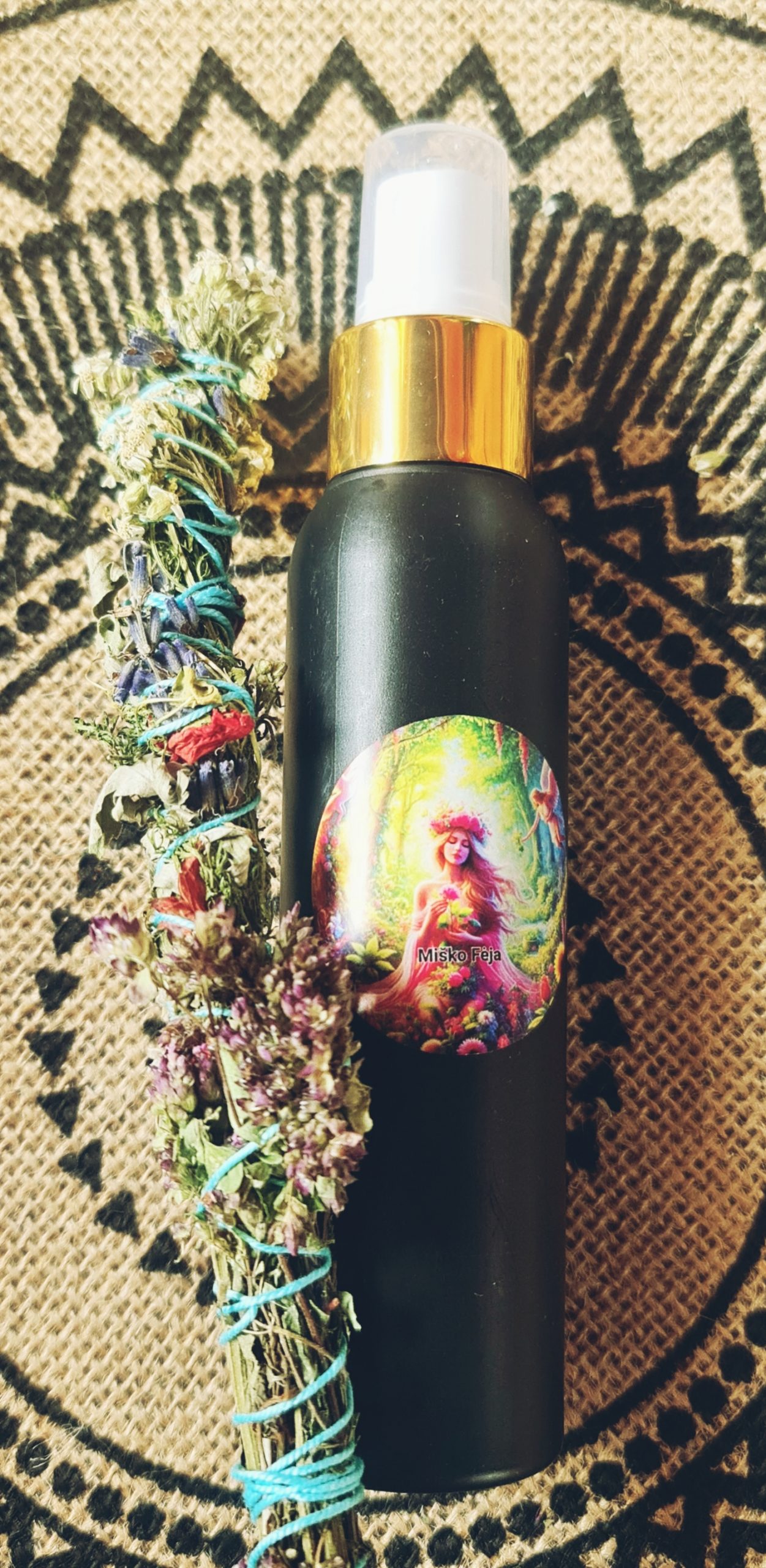 Natūralus plaukų augimą skatinantis serumas su žolelėmis, šilku ir vitaminu B5